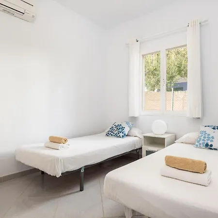 Moll Moll Villa *